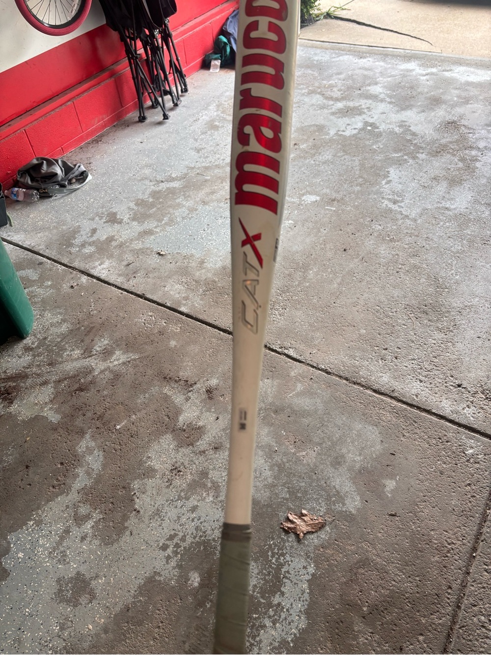 Marucci CAT X White/Red Lightweight Baseball Bat